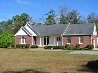 581 Crestview Dr, Lafayette, AL 36862
