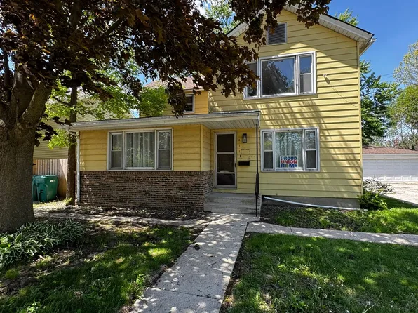 411 Madison St #2, Lockport, IL 60441