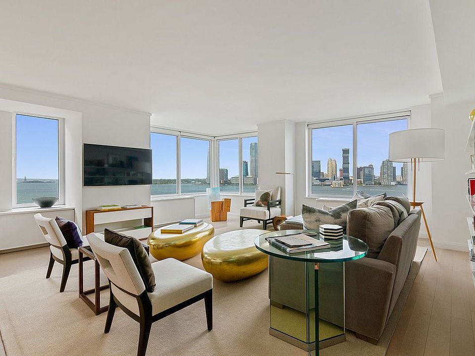 1st image of 212 Warren St APT 15C