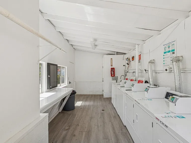 Resthaven Mobile Home Park — Photo 23