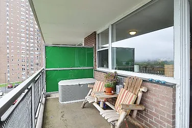 Sold by Robert E. Hill 