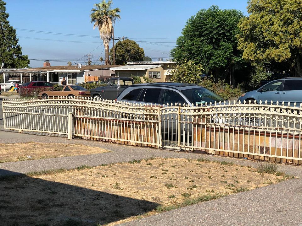 1st image of 14050 Diamond Ave
