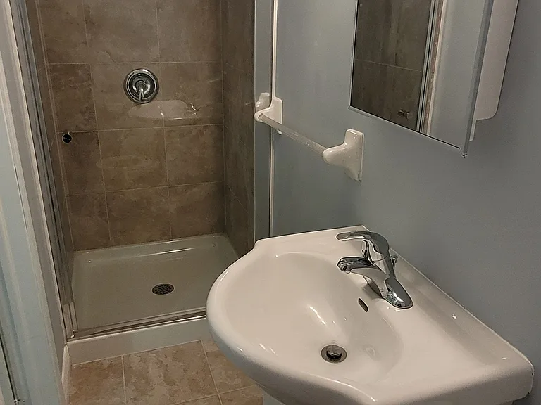 16B Gower St #BASEMENT — Photo 10