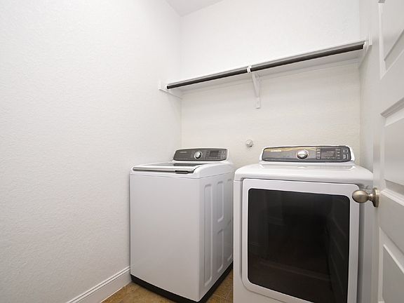 3rd image of 10135 Bricewood Park