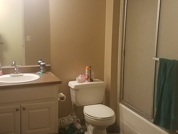 3rd image of 1280 Hacienda Dr APT B9