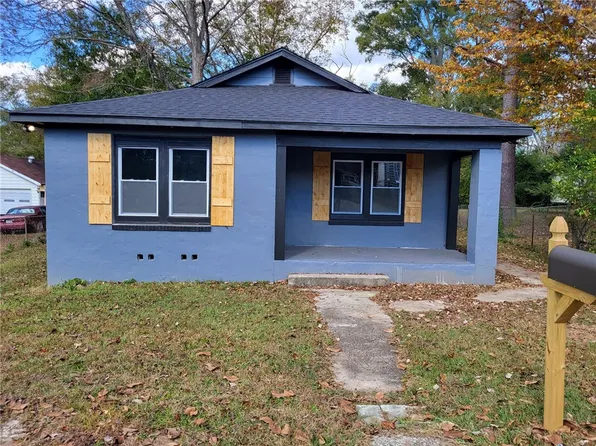 214 S 15th St, Lanett, AL 36863
