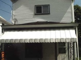 725 9th Ave, New Brighton, PA