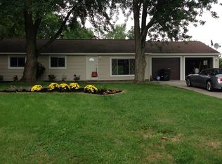 9212 Lakeside Dr, Streetsboro, OH 44241