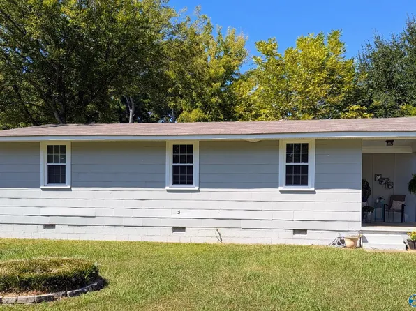 2221 Bide A Wee Dr NE, Huntsville, AL 35801