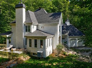 152 Rue De Shannon, Bromont, QC J2L 3M4