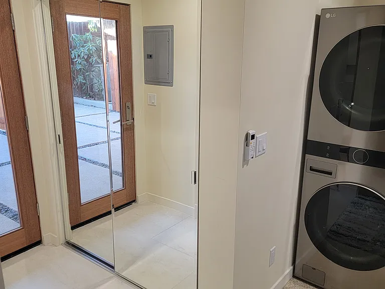 1025 Cypress Ave #3 — Photo 12