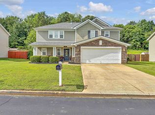 157 Stonewood Crossing Dr, Boiling Springs, SC 29316