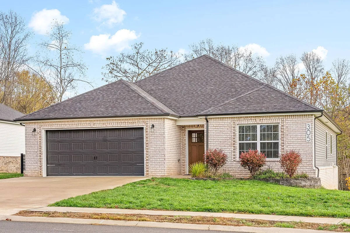 Building Photo - 305 Wingfield Dr
