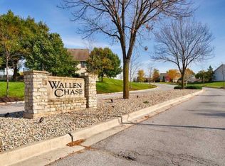 2303 Nuthatch Ln, Fort Wayne, IN 46825