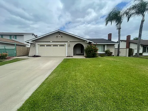 13471 Preciado Ave Photo 1