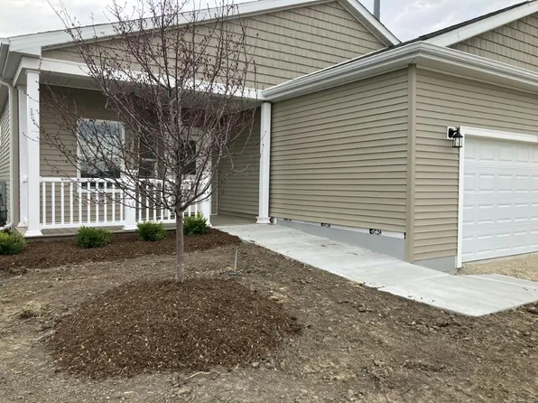 189 Hialeah Ln, Grayslake, IL 60030