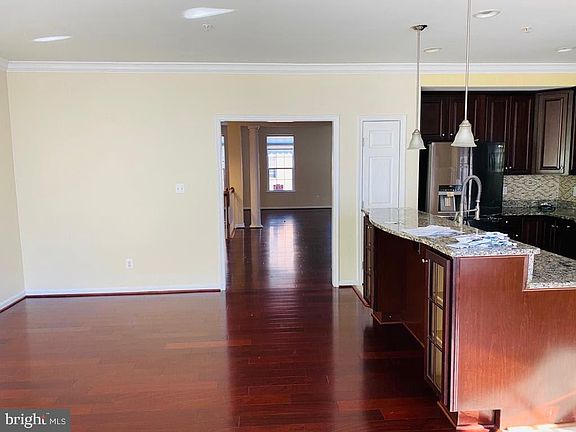 3rd image of 15121 Leicestershire St #65