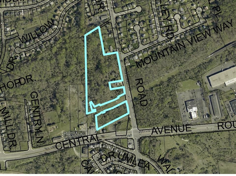 1st image of 110 Hill Rd