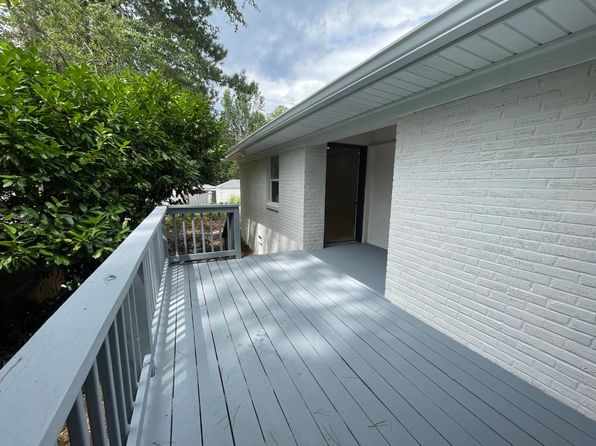 205 W Drake Ave, Auburn, AL 36830