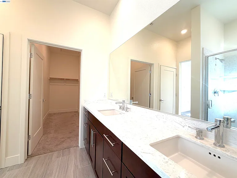 1625 Delano St #31A — Photo 21