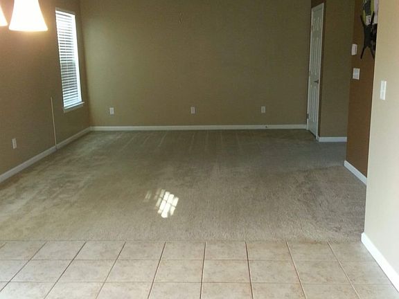 3rd image of 3028 Mugavin Ct