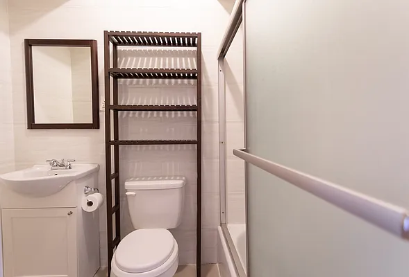 Rented by Bond New York | media 16