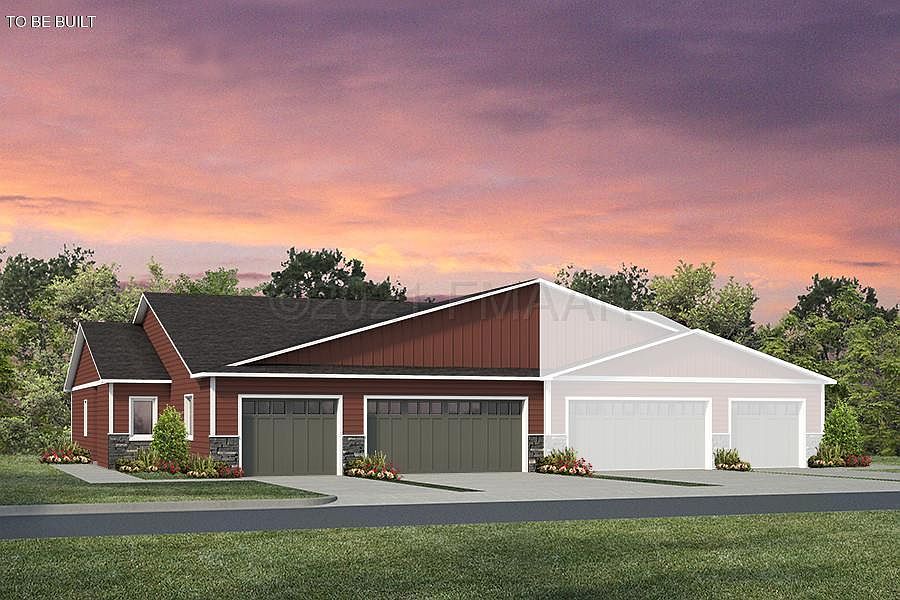 1st image of 534 34th Ave W