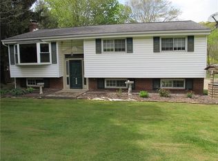 467 Crawford Run Rd, Cheswick, PA 15024