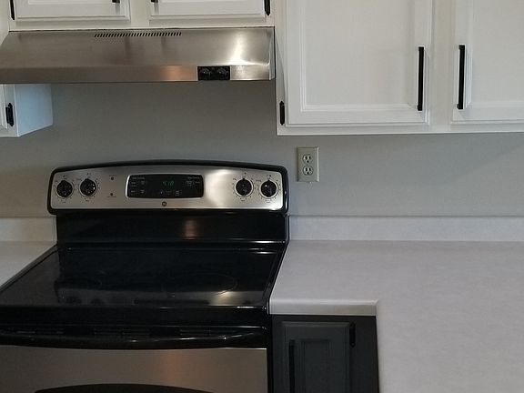 4th image of 1908 Bonnie Ln