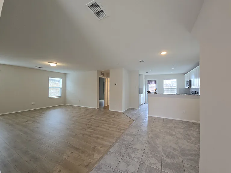 1431 Lumberton Dr — Photo 19