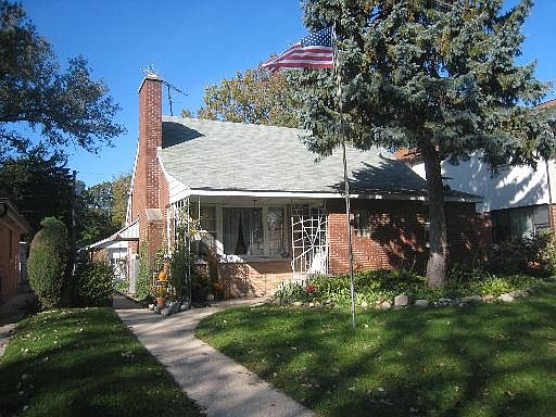 1st image of 7722 N Kolmar Ave