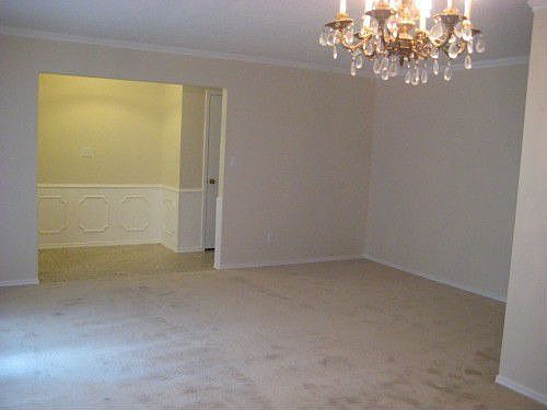 4th image of 7520 Madeira Dr
