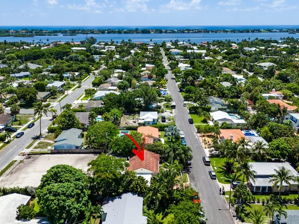 365 Linda Lane, West Palm Beach, FL 33405