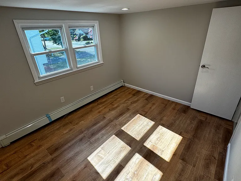 10 Ridgedale Ave W #2 — Photo 6