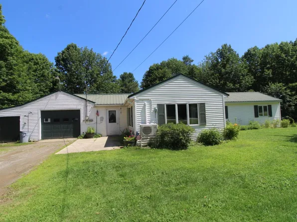 1101 Upper Oak Hill Road, Swanville, ME 04915