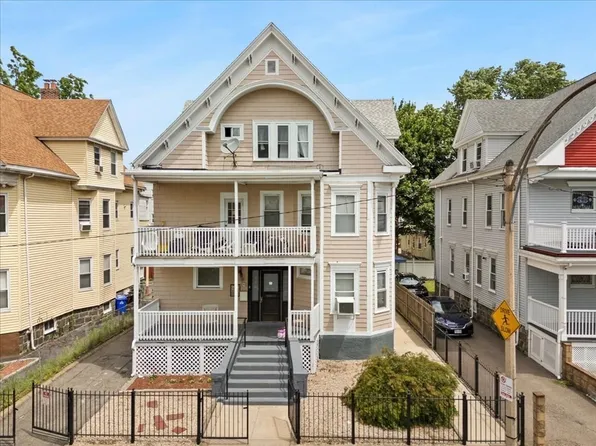 39 Johnston Rd, Dorchester, MA 02124