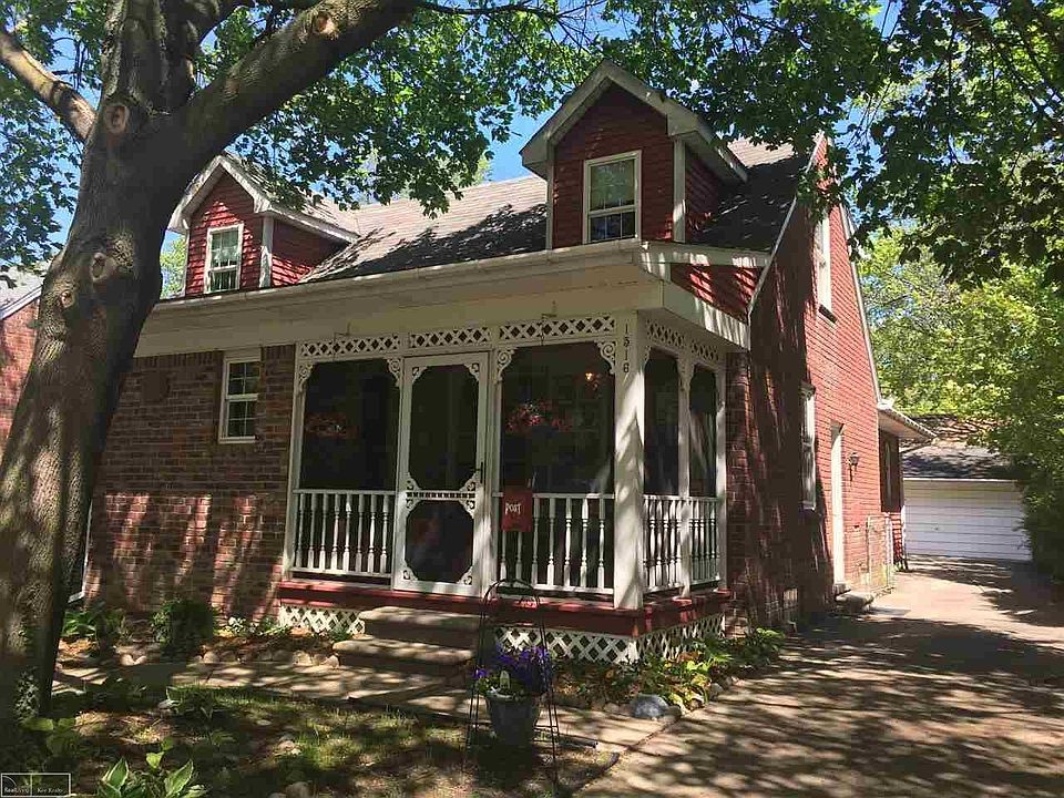 1st image of 1516 N Pleasant St