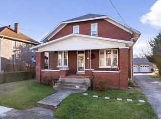 213 E 1st Ave, Huntingburg, IN 47542