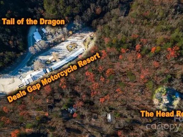 561 Deals Gap Rd, Robbinsville, NC 28771