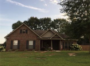 8411 Whitestone Pl, Semmes, AL 36575