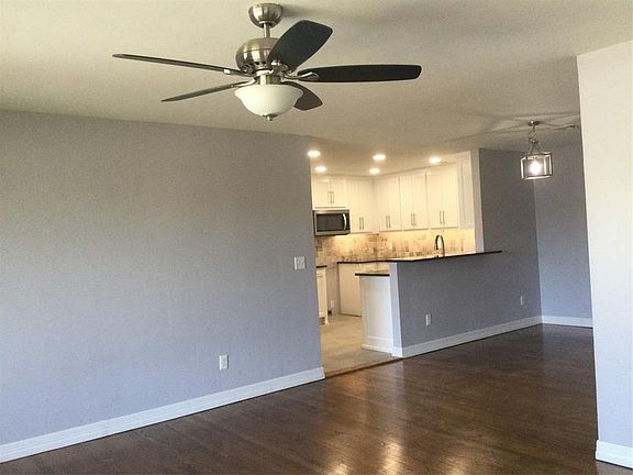 5th image of 1504 N Libby Ave