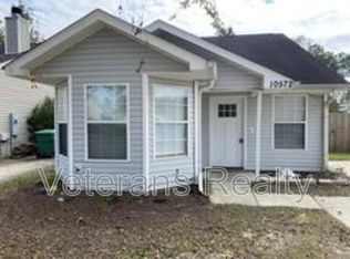 10572 E Bay Tree Dr, Gulfport, MS 39503