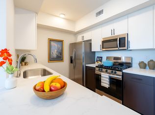 The Mix, North Hollywood, CA 91602