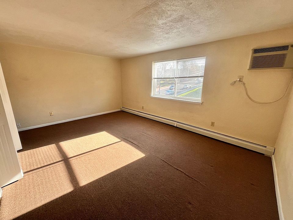 Trinity Court 120 N Penn St Spring City, PA Zillow Apartments for