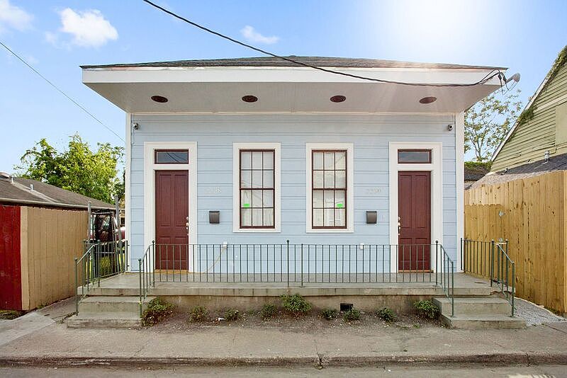 1st image of 2230 Saint Andrew St