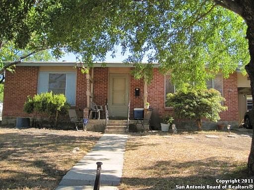 1st image of 2402 SPICEWOOD DR