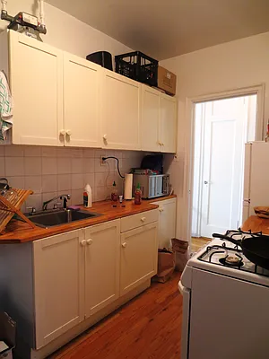 Rented by Waverly Realty Associates | media 18