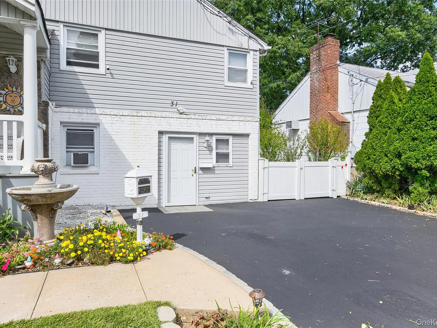 1 bed, 1.0 bath, 2323 sqft, $2,800 — Photo 3