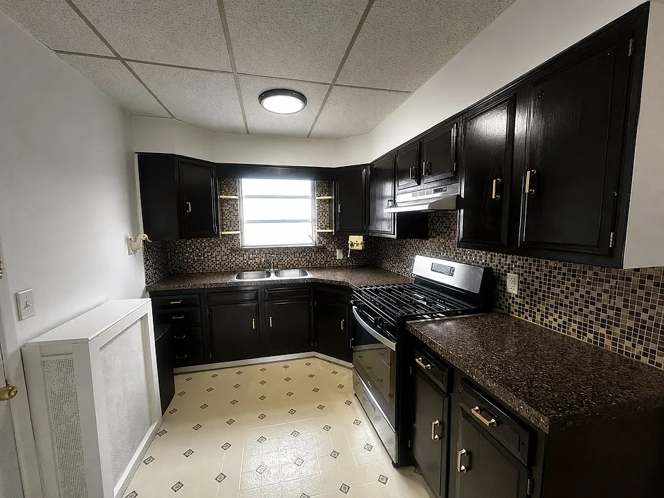 1155 Atwood Rd #1
