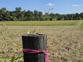 9999 Peggy Flats Rd, Berea, KY 40403